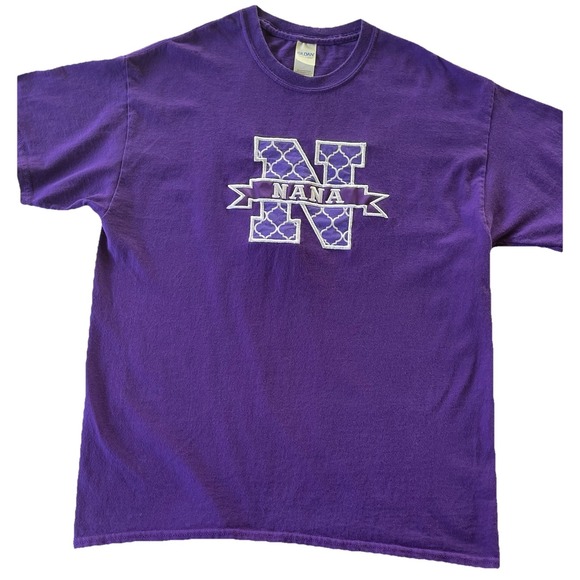Gildan‎ T-Shirt "Nana" Purple With White Embroidered Nana Women's Size Large EUC - Picture 2 of 6